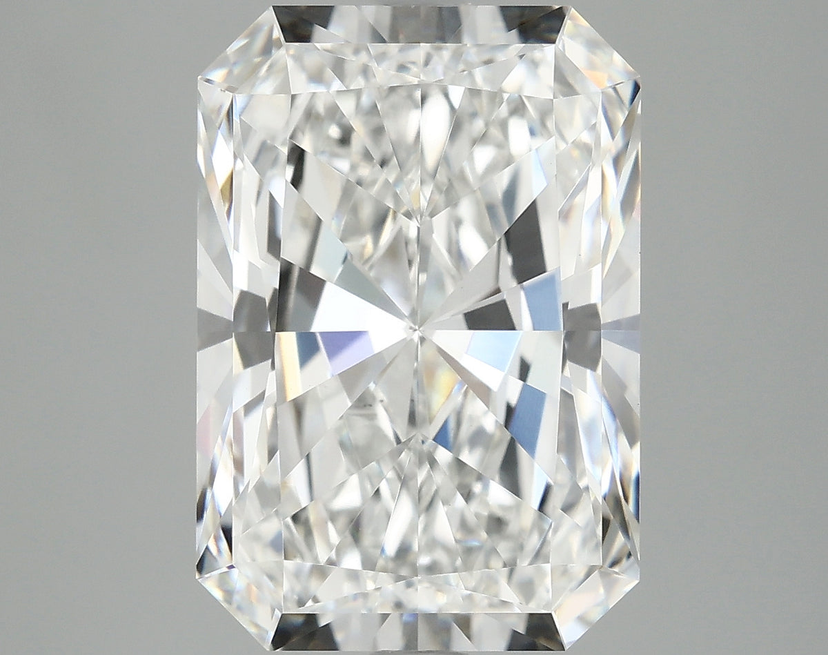 4.56ct Radiant lab-grown diamond, D VVS2
