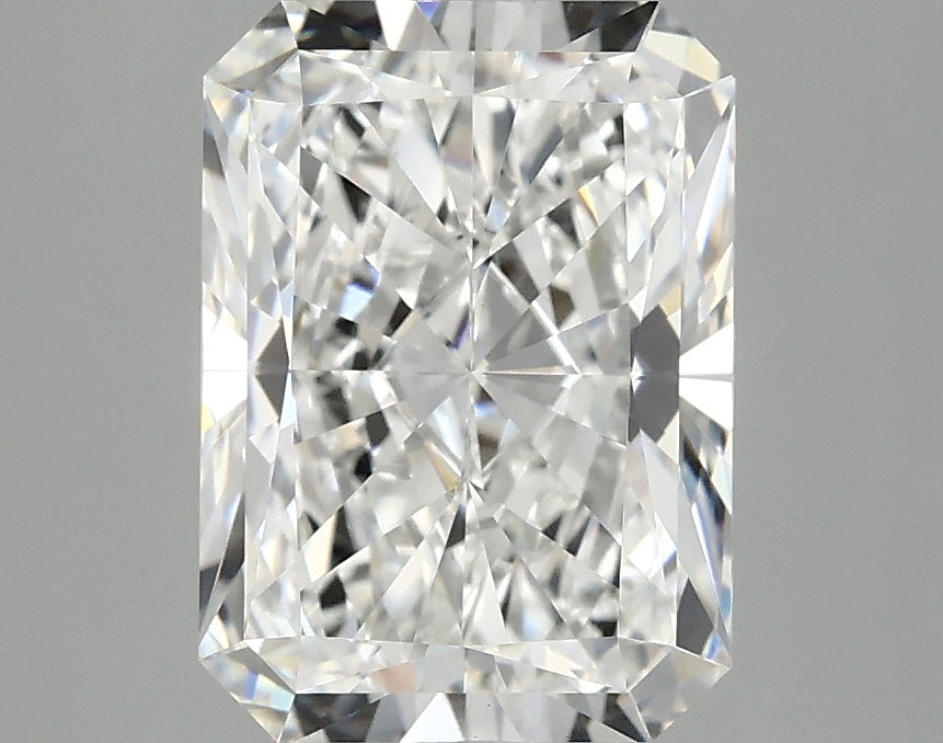 3.09ct Radiant lab-grown diamond, E VVS2
