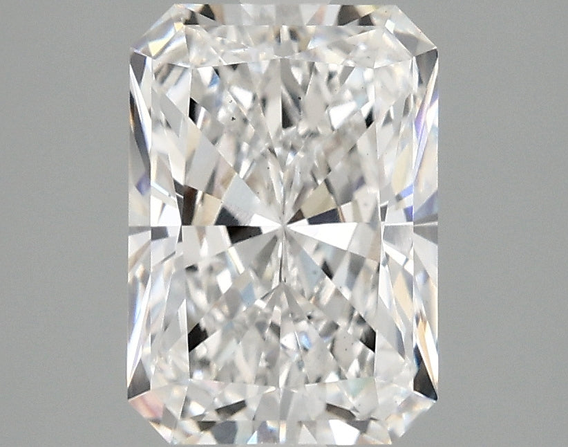 IGI certificate for 2.53ct Radiant lab-grown diamond, D VS1