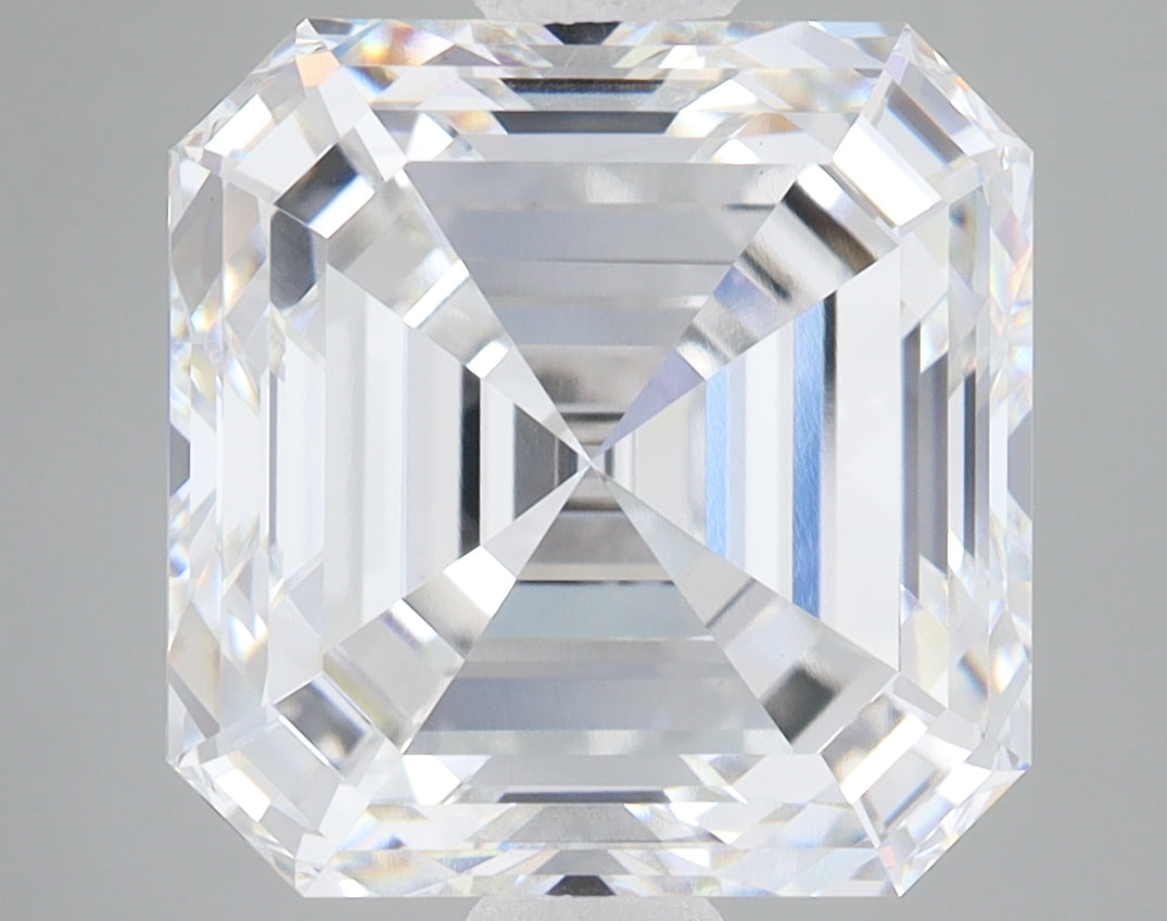 8.1ct Square Emerald lab-grown diamond, E VVS2