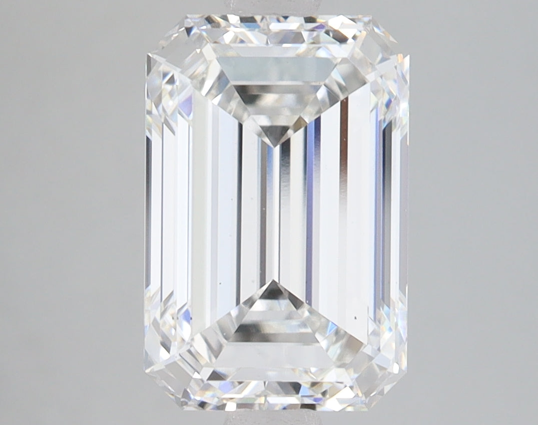 3.72ct Emerald lab-grown diamond, F VS2