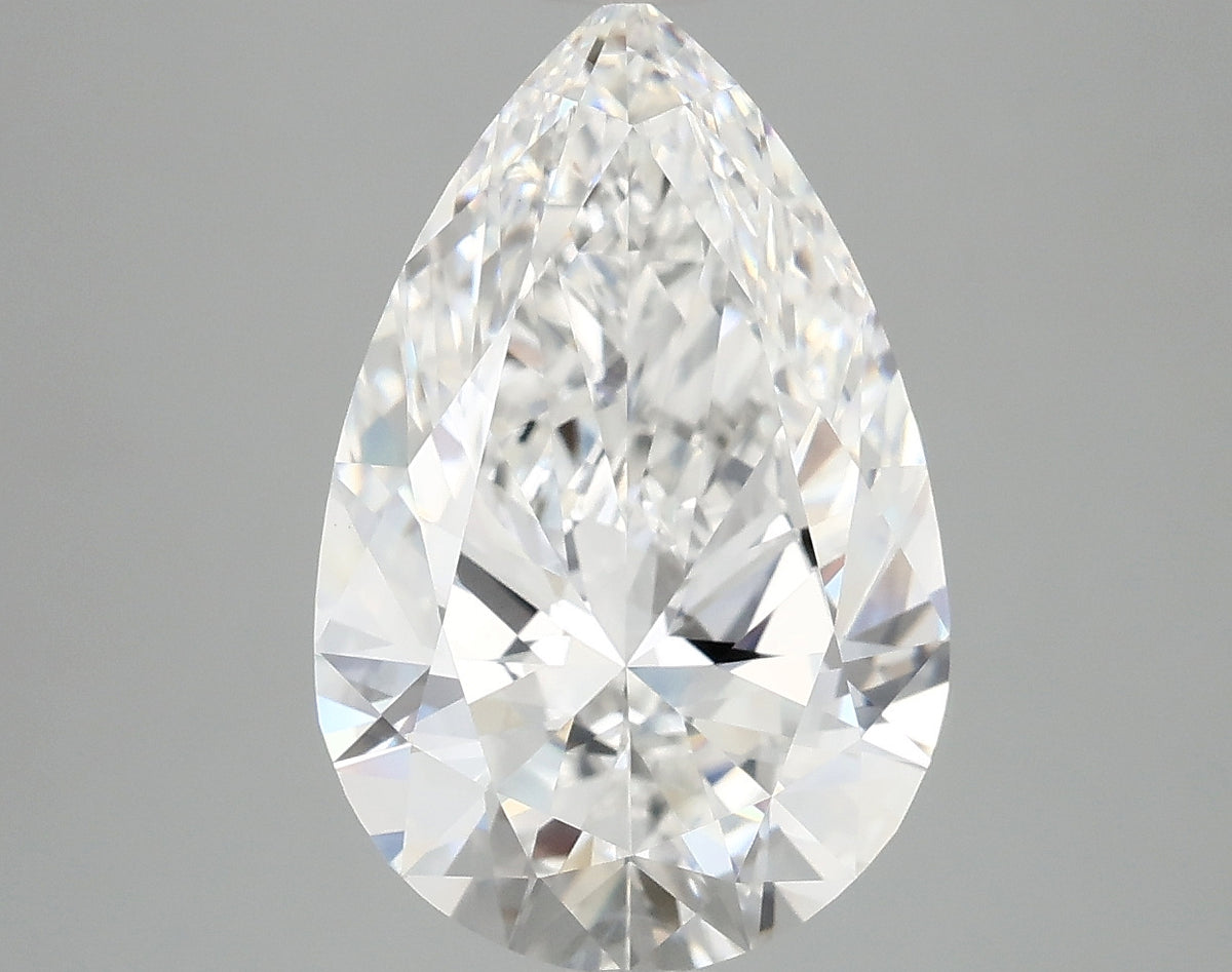 4.05ct Pear lab-grown diamond, D VVS2