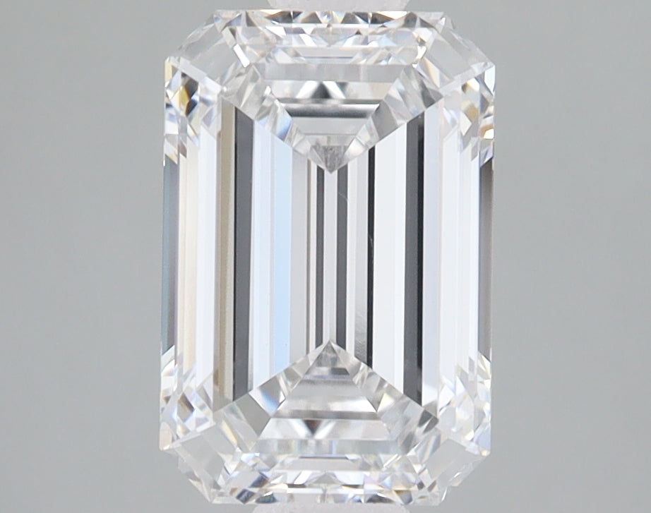 2.59ct Emerald lab-grown diamond, E VVS2 – 360° view