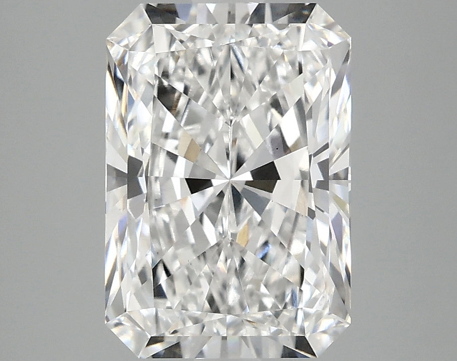 3.08ct Radiant lab-grown diamond, E VS1
