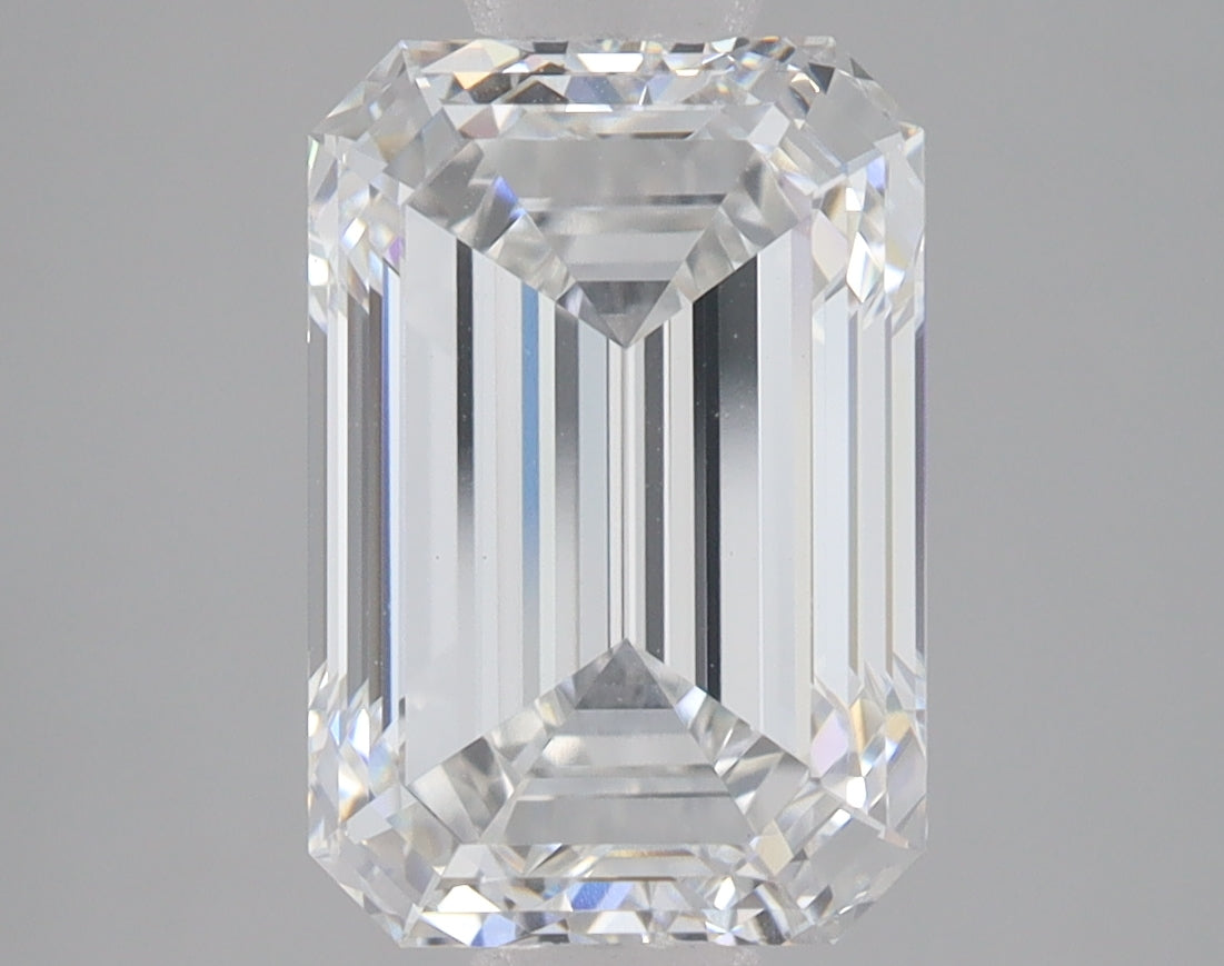 3.92ct Emerald lab-grown diamond, E VS1 – 360° view