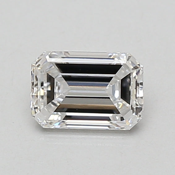 0.77ct Emerald lab-grown diamond, D VVS2