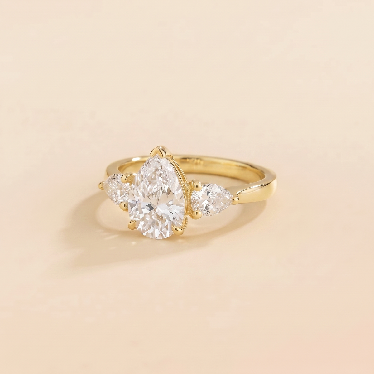 Terra Pear-Cut Lab-Grown Diamond Engagement Ring in Gold – detail view