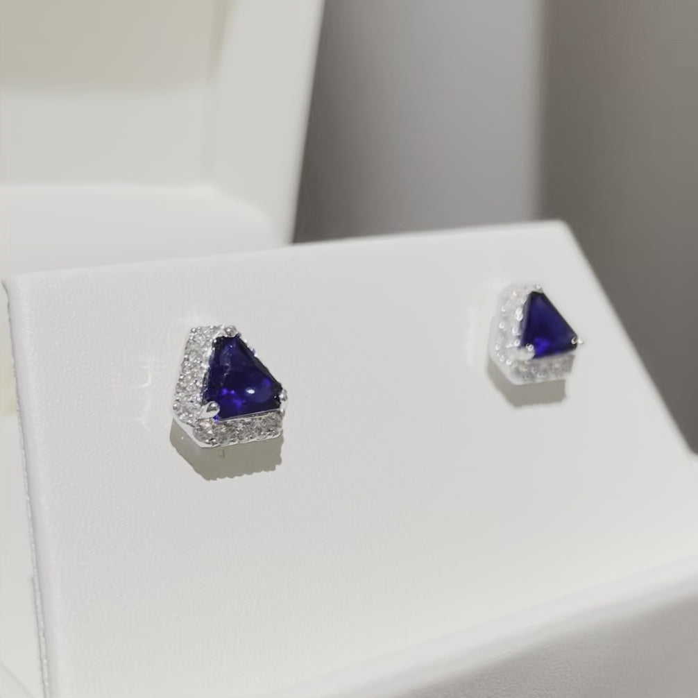 Diana earrings in Blue sapphire and Diamond in White gold
