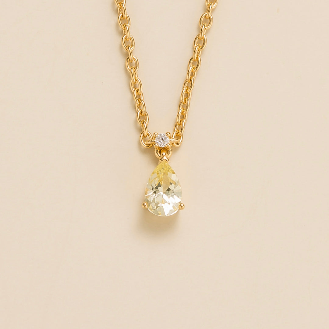 Ori small pendant necklace in Yellow sapphire & Diamond set in Gold